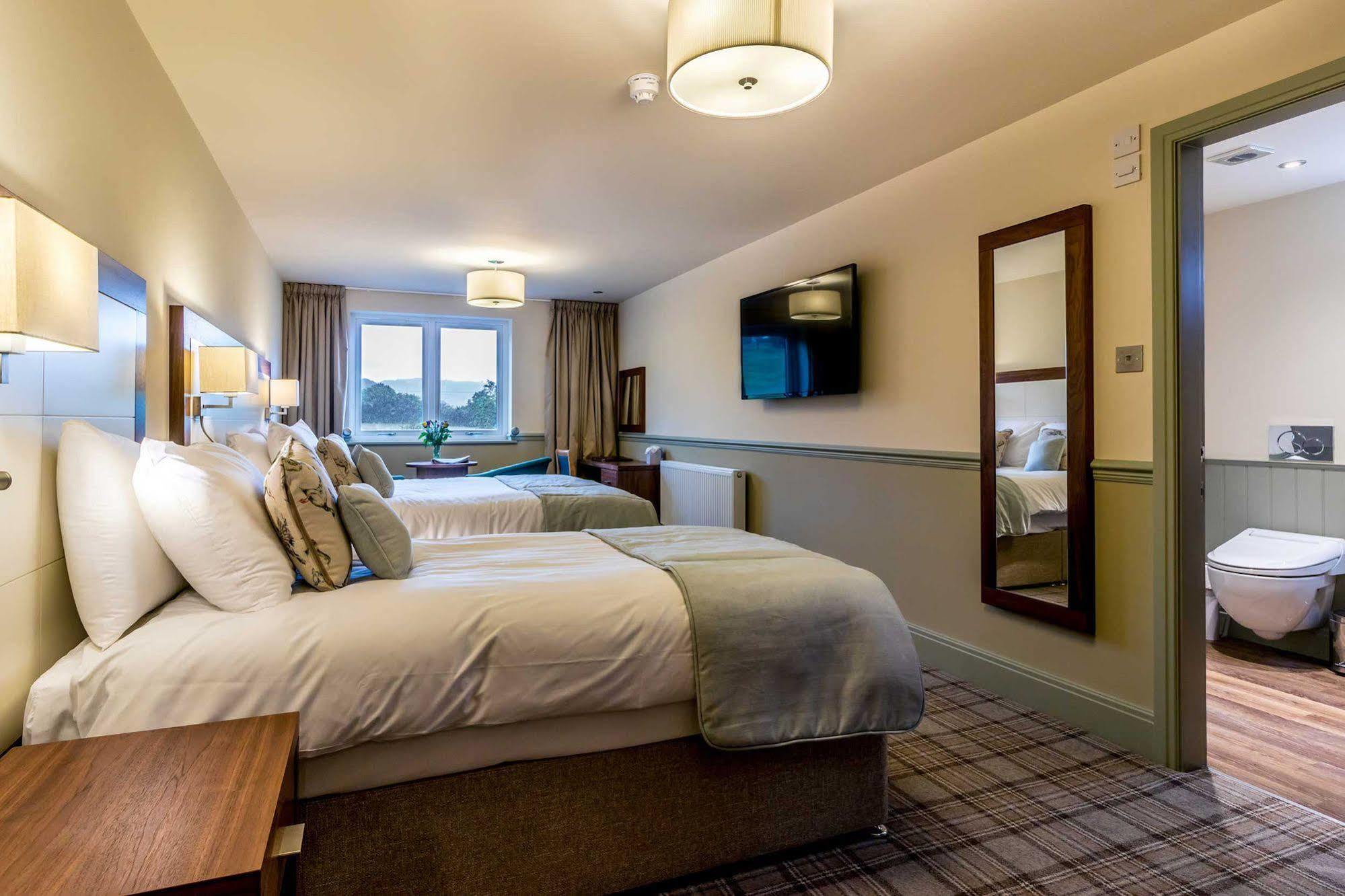 Damson Dene Hotel 4*